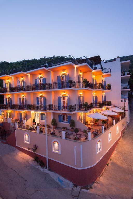 玛丽亚影城酒店 Poros Town 外观 照片